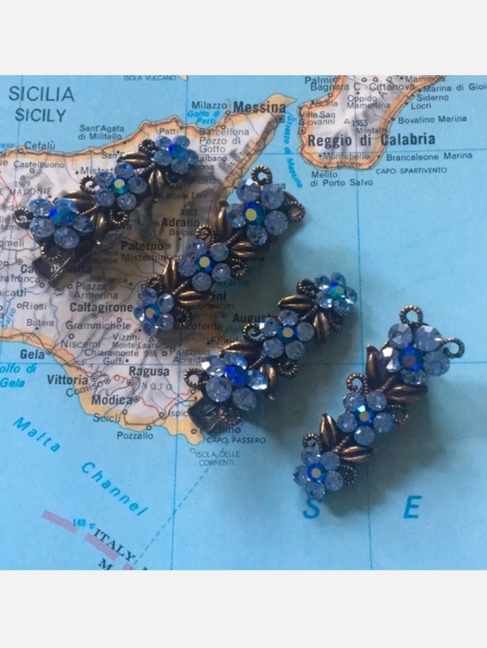 Set Of 4 Blue Azure Crystal Hair Jewelry Clips Antique Bronze Bridal NEW